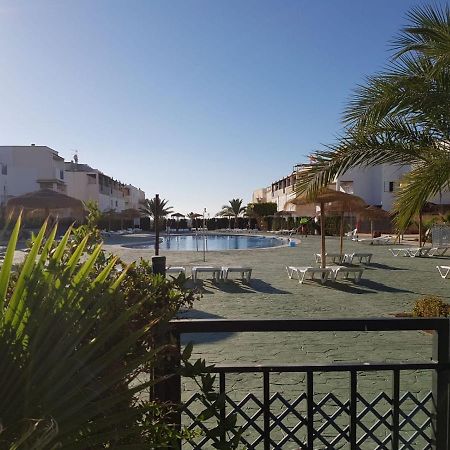 Casa Baja Naturista Con Patio En Primera Linea De Playa Con Piscina Comunitaria! Вера Экстерьер фото