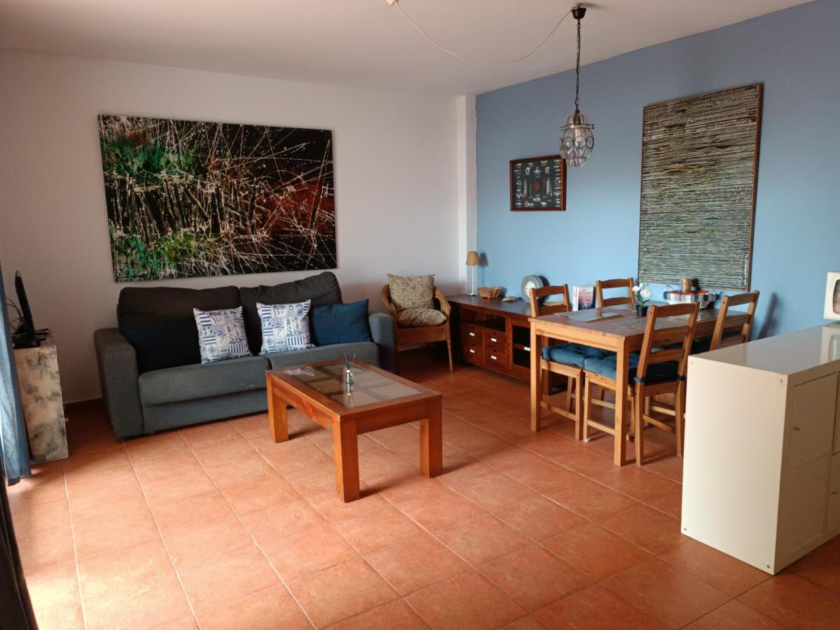 Casa Baja Naturista Con Patio En Primera Linea De Playa Con Piscina Comunitaria! Вера Экстерьер фото